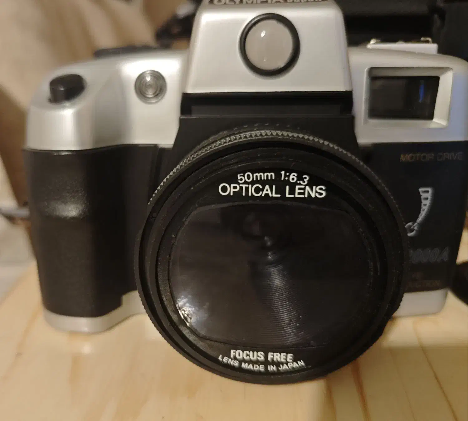 فروش ساعت رومیزی و دوربین عکاسی|دوربین عکاسی و فیلمبرداری|تهران, طرشت|دیوار