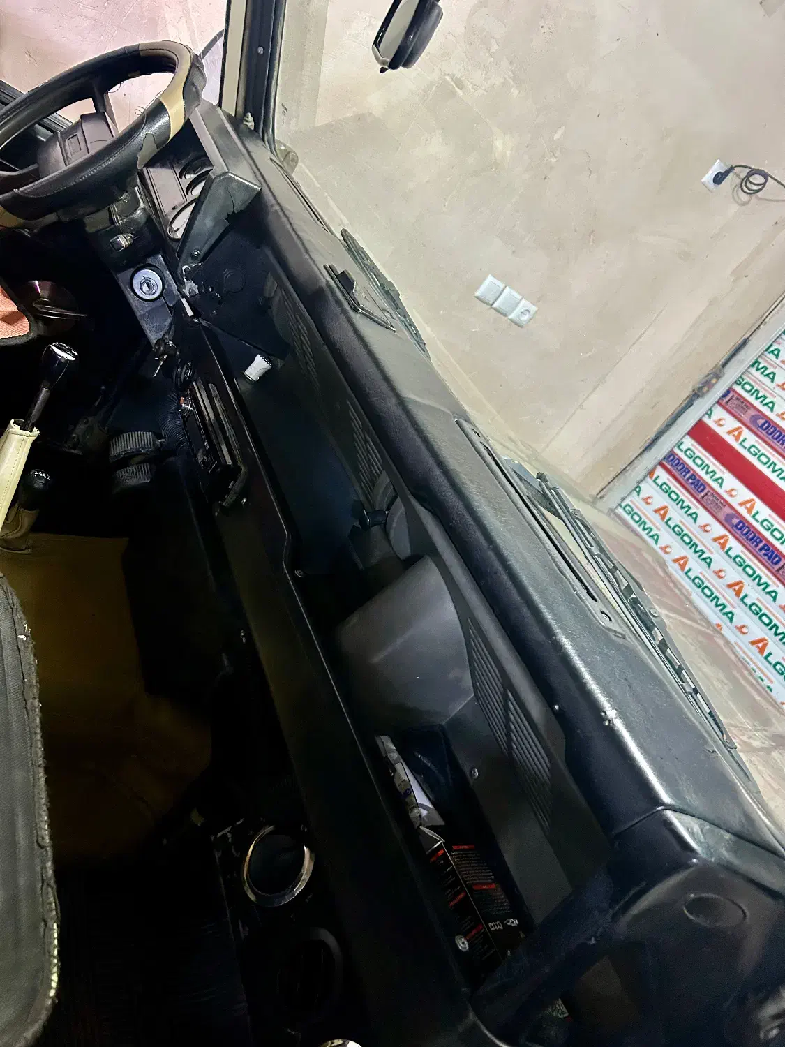 پاژن لندرور مدل 73بیرنگ خوش روخ|خودرو کلاسیک|ارومیه, |دیوار