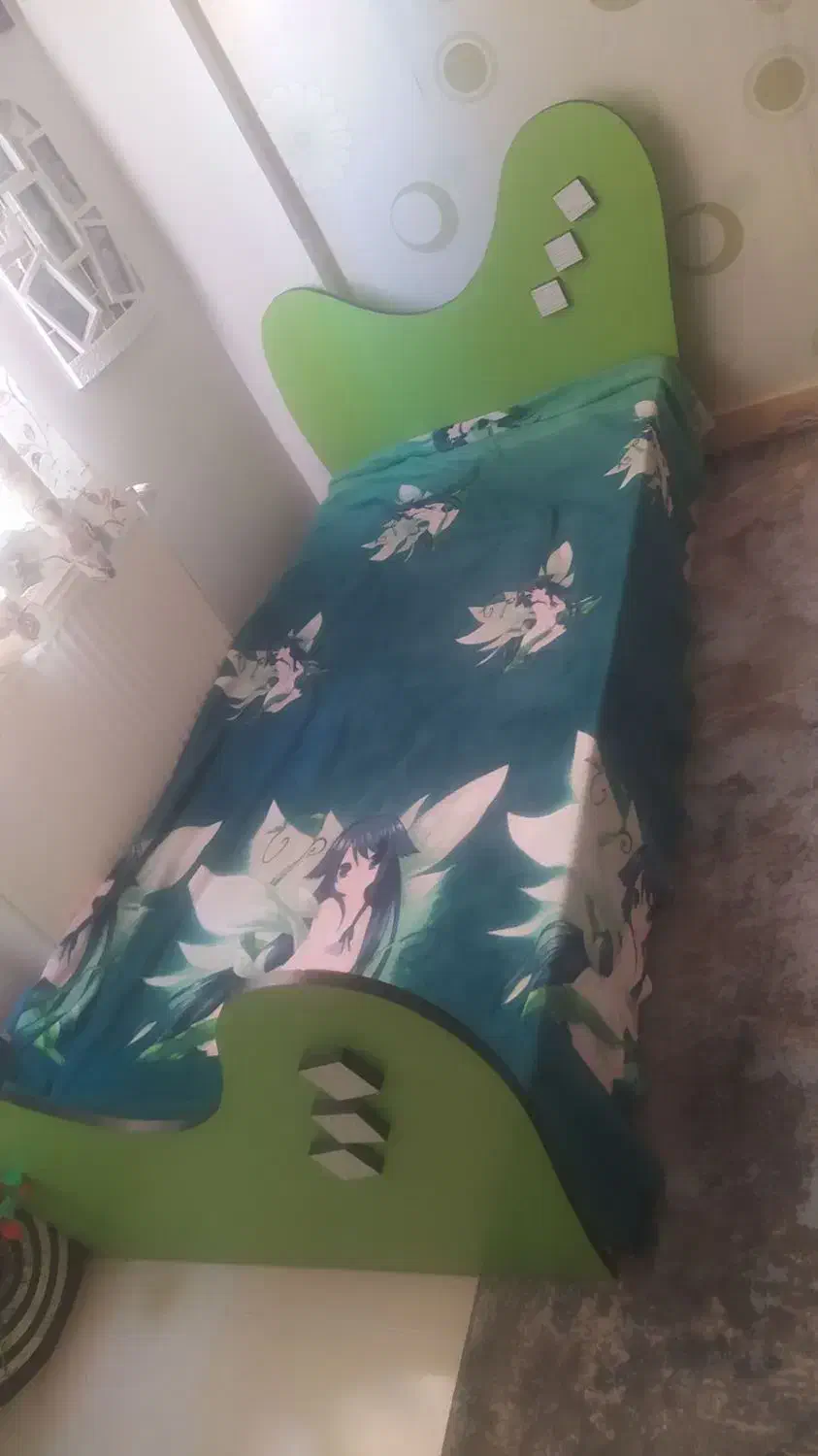 تخت کودک وتشک|تخت و سرویس خواب|محمدیه-قزوین, |دیوار