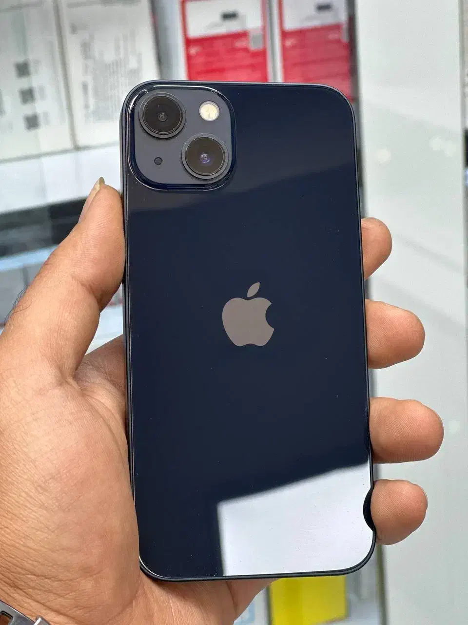 گوشی آیفون ۱۳ نرمال مشکی باطری ۹۴ درصد|موبایل|زنجان, |دیوار