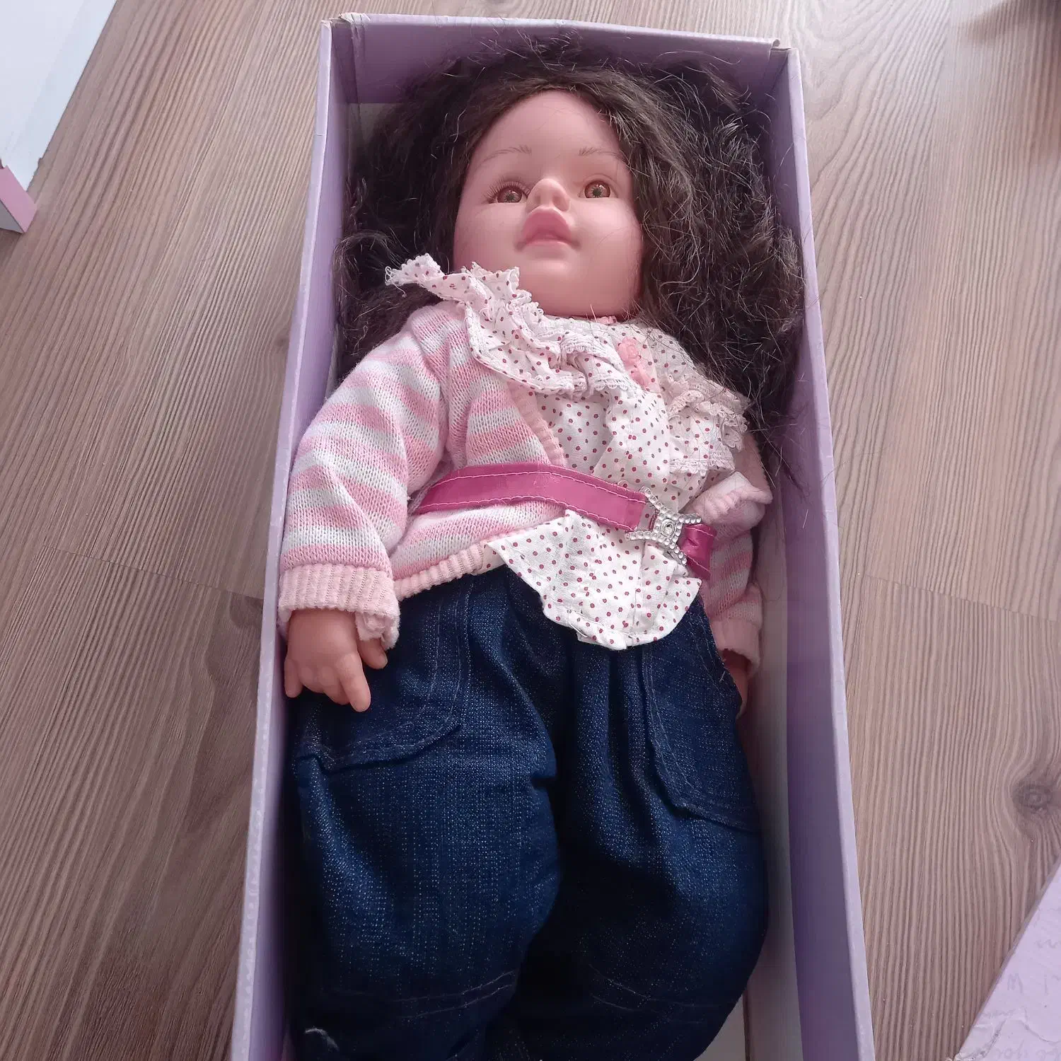 عروسک|اسباببازی|سلماس, |دیوار