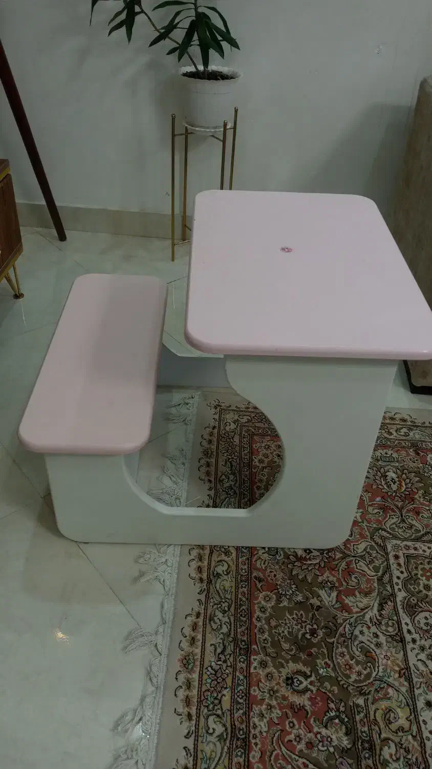 میز تحریر|لوازم التحریر|گرگان, |دیوار