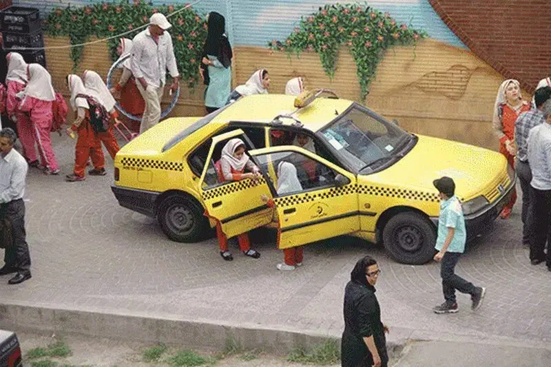 نیازمند به یک سرویس مدرسه برای دانش اموز|خدمات حمل و نقل|شیراز, احمدی جنوبی|دیوار
