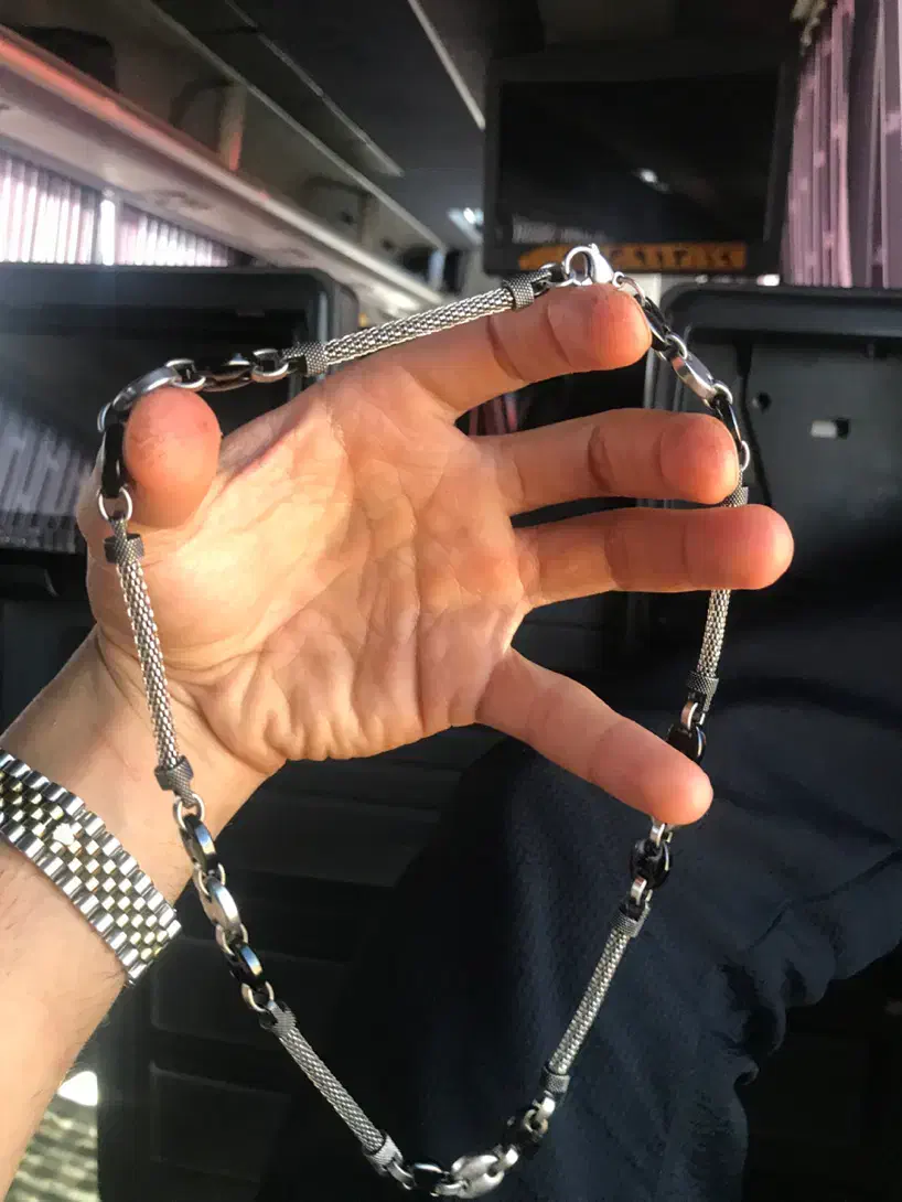 زنجیر قدیمی سنگین. مترِNova اصلی|بدلیجات|کرمانشاه, |دیوار