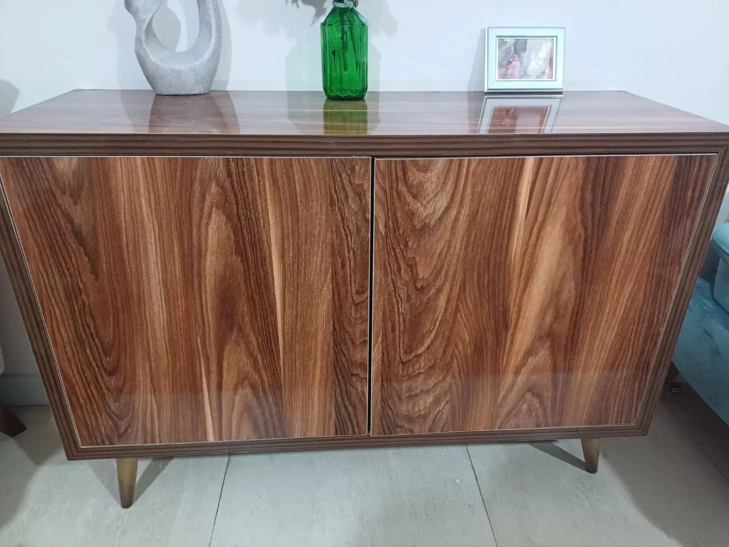 فروش کنسول ومیزتی وی|میز تلویزیون|یاسوج, |دیوار