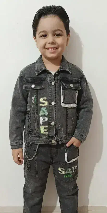 ست جین مناسب ۴تا۵سال کاملا نو|کفش و لباس بچه|بندرعباس, |دیوار