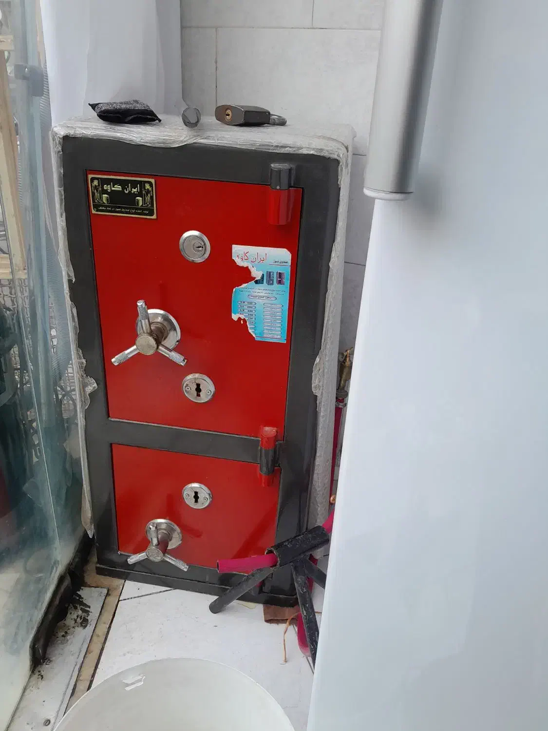 فروش یک گاو صندوق ایران کاوه اصل|ابزارآلات|گلپایگان, |دیوار