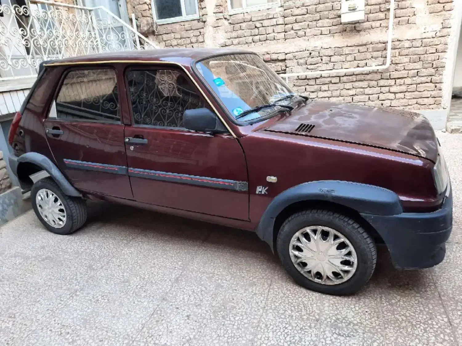 پی کی مدل 82|خودرو سواری و وانت|قم, حاج زینل|دیوار