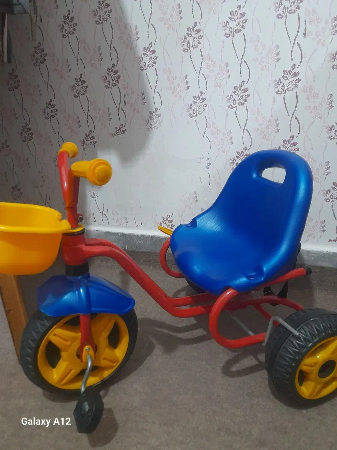 چرخ بچگانه|دوچرخه، اسکیت، اسکوتر|سنندج, |دیوار