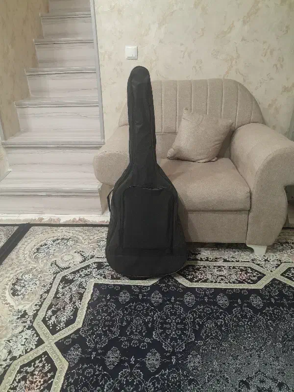 گیتار معاوضه با|گیتار، بیس، امپلیفایر|رشت, سیا اسطلخ|دیوار