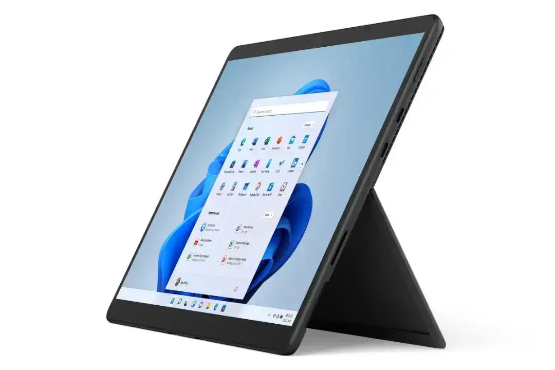 لپتاپ سبک مناسب کارهای اداریSurface Pro 8|رایانه همراه|قم, صفائیه|دیوار