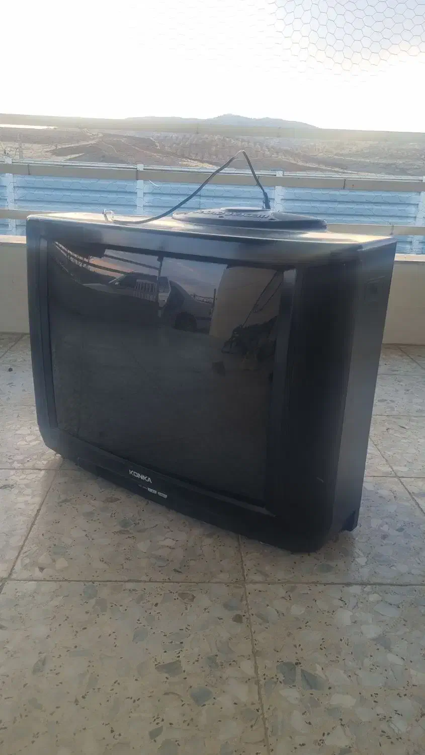 تلویزیون 29 اینج|تلویزیون و پروژکتور|بانه, |دیوار