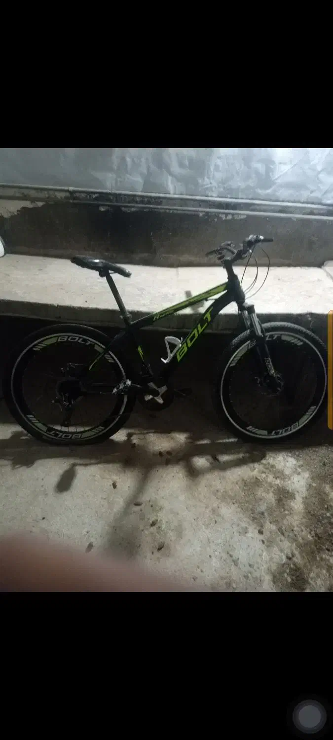 دوچرخه|دوچرخه، اسکیت، اسکوتر|لار, |دیوار