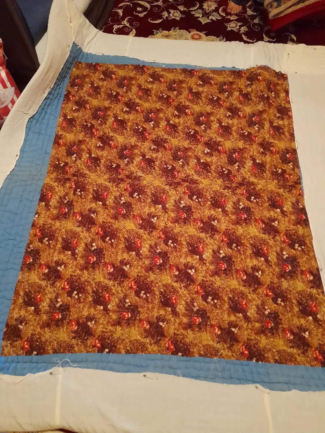 لاهاف|رختخواب، بالش، پتو|کرمانشاه, |دیوار