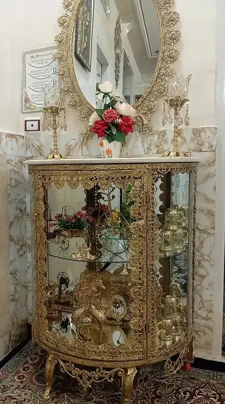 آینه ویترین+ساعت+میزتلویزیون|بوفه، ویترین، کنسول|بروجرد, |دیوار