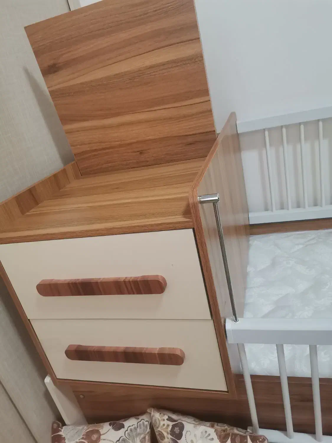 تخت کودک|تخت و سرویس خواب|شهر ری, علایین|دیوار