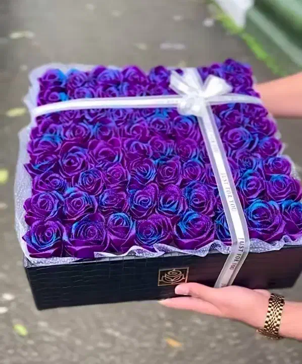 تولیدی انواع گل رز مصنوعی روبانی تکی و عمده گیسو|گل مصنوعی|شیراز, کوشک میدان|دیوار