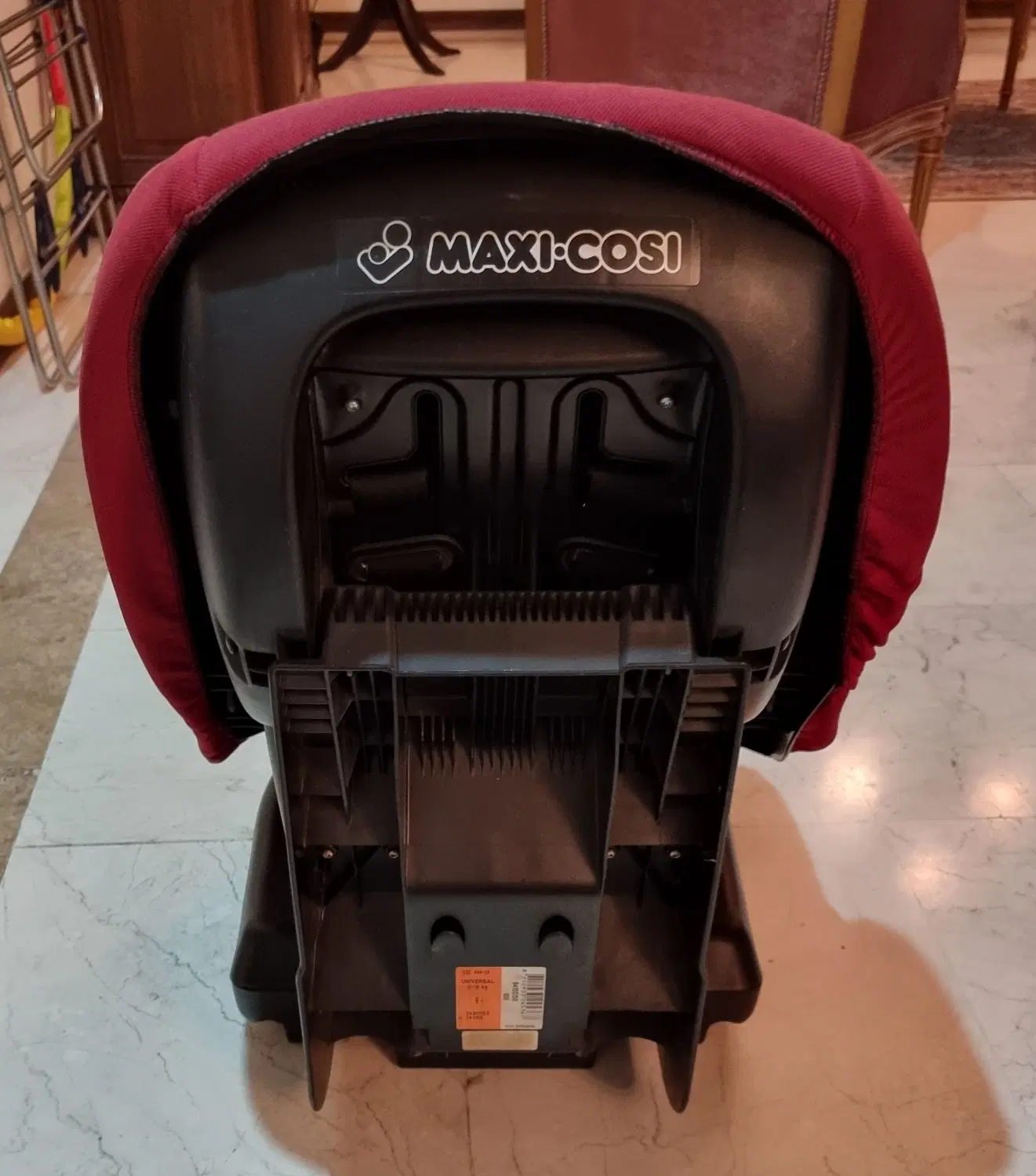 صندلی کودک اتومبیل برند Maxi Cosi|تخت و صندلی بچه|تهران, قیطریه|دیوار