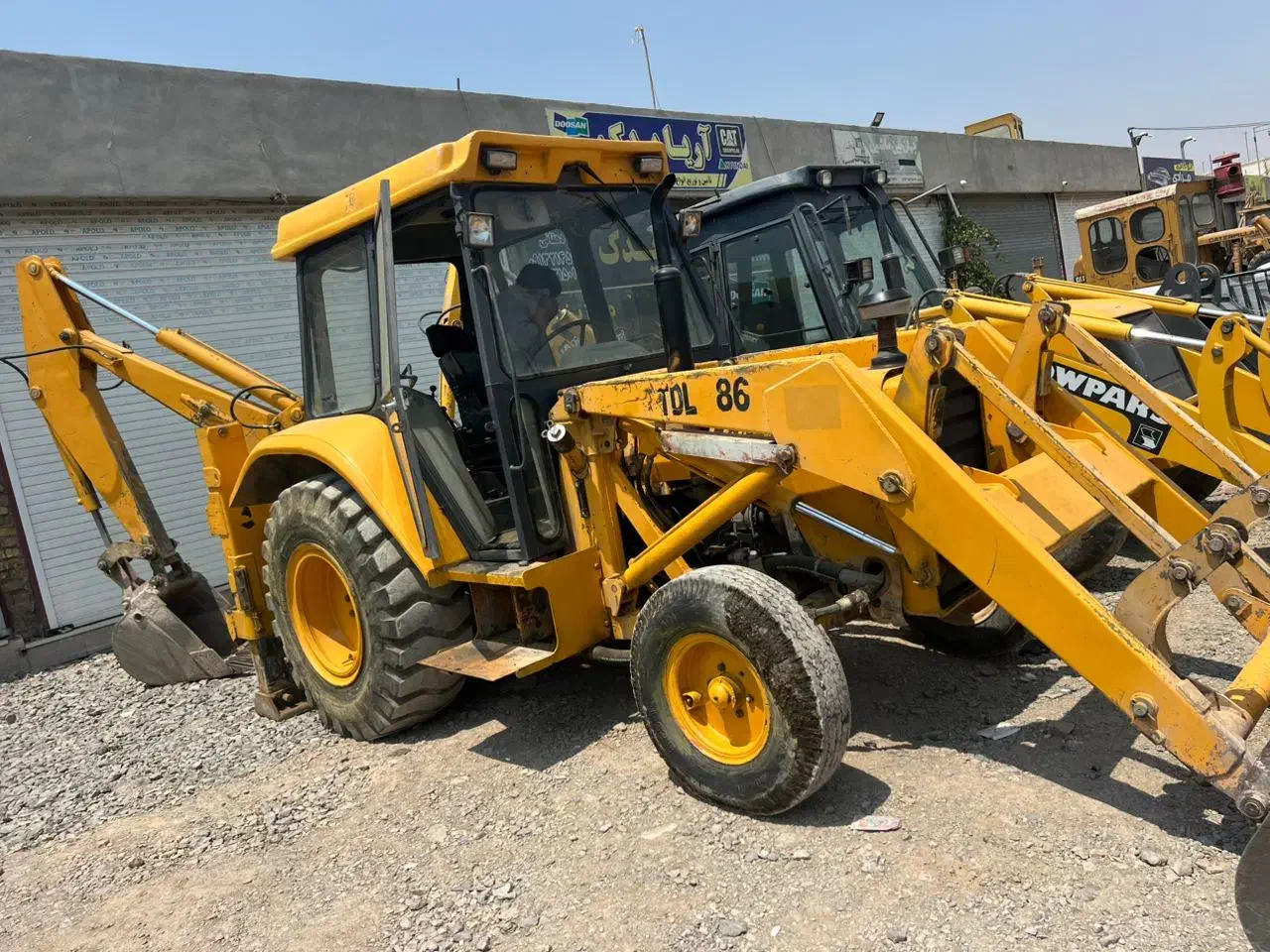 اجرای پروژه‌های کشاورزی اداری وغیره|ماشین‌آلات صنعتی|پیر بکران, |دیوار