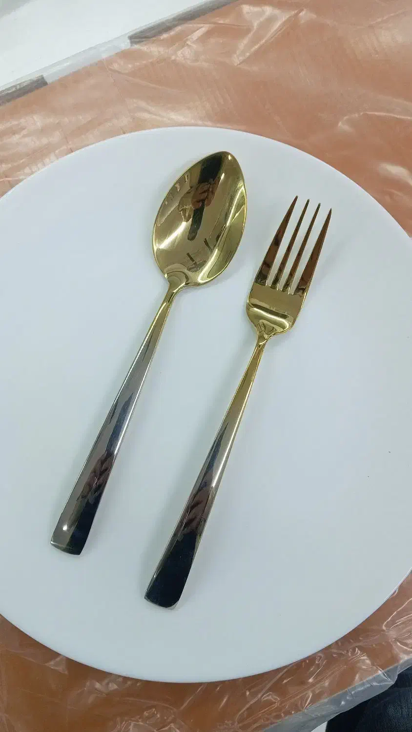 خاص ترین سرویس قاشق چنگال برند لایف اسمایل|ظروف سرو و پذیرایی|سبزوار, قصبه شرقی|دیوار