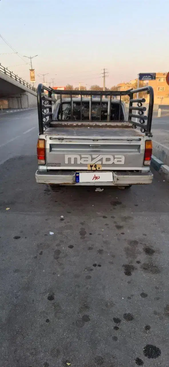 مزدا وانت مدل ۸۷ دو کابین یه گلگیر رنگ|خودرو سواری و وانت|قزوین, |دیوار