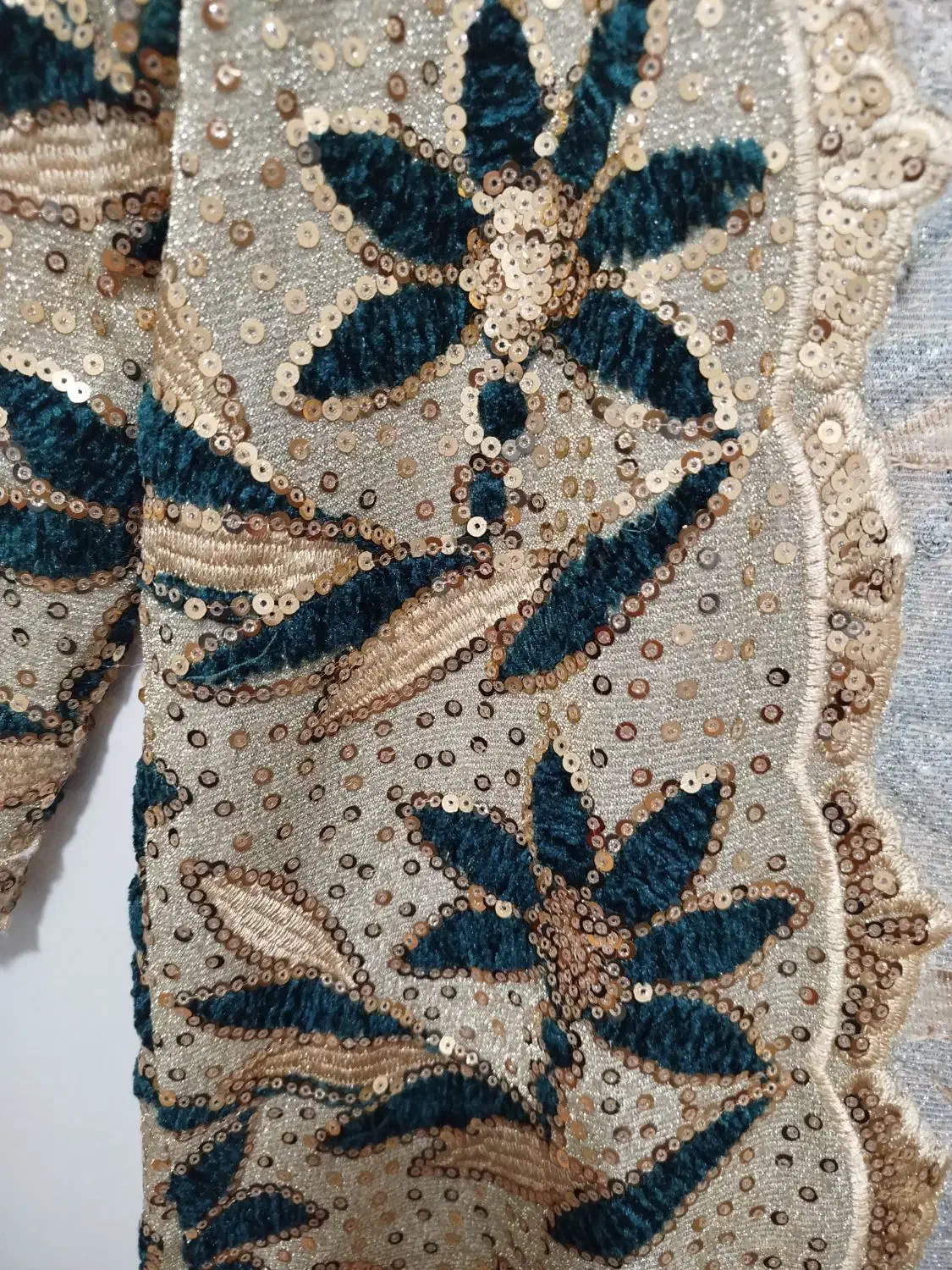 لباس کوردی|لباس|سنندج, |دیوار