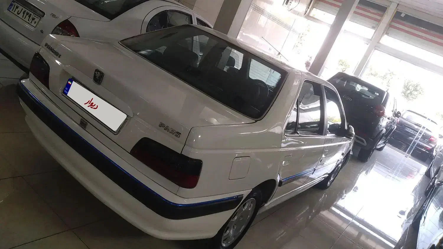 پزو پارس تک برگ|خودرو سواری و وانت|اندیشه, اندیشه فاز ۳|دیوار