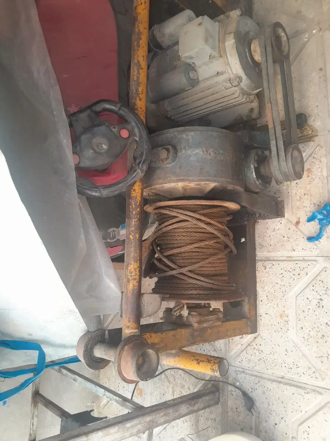 بالابر ساختمانی ۱تنی|مصالح و تجهیزات ساختمان|مشهد, نظام دوست|دیوار