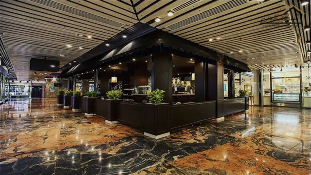 ۲۲۰ متر تجاری مدرن / تماما شیشه /تمامی مشاغل|اجارهٔ مغازه و غرفه|تهران, زعفرانیه|دیوار