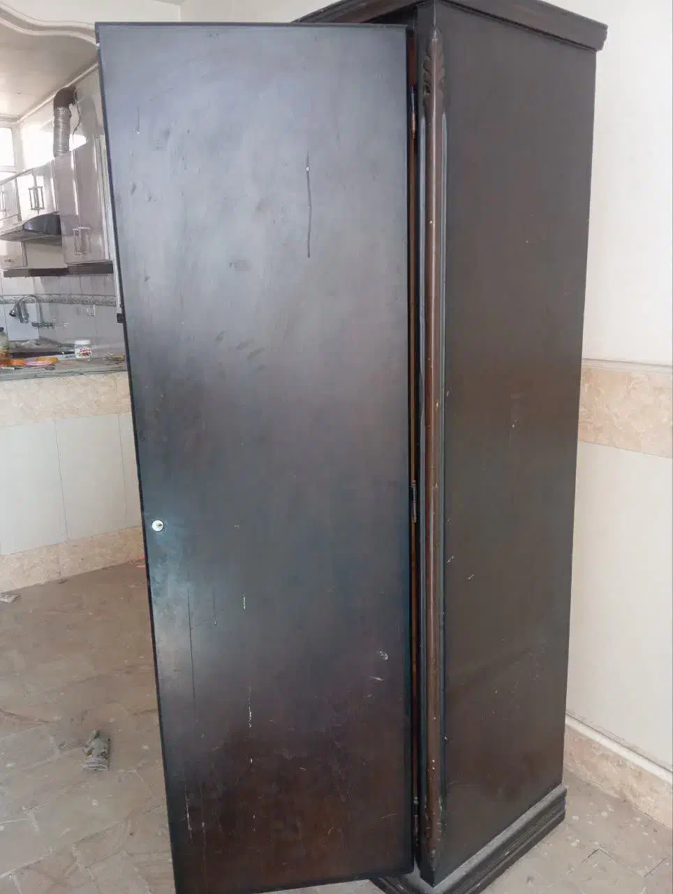 مبل وکمد|مبلمان خانگی و میز عسلی|قم, قلعه کامکار|دیوار