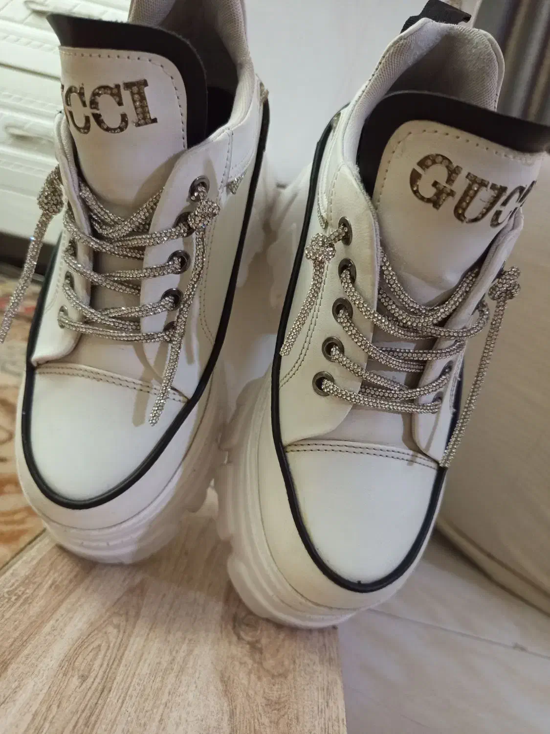 کتونی|کیف، کفش، کمربند|شهریار, شهریار|دیوار