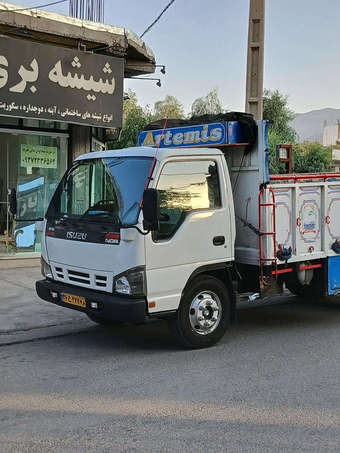 ایسوزو ۸ تن|خودرو سنگین|دره شهر, |دیوار