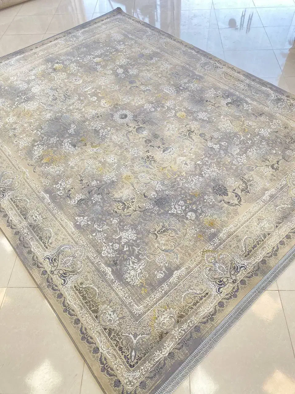 فرش های ۱۲۰۰ شانهو۱۵۰۰ شانه اصل از شرکت|فرش|کاشان, راوند|دیوار
