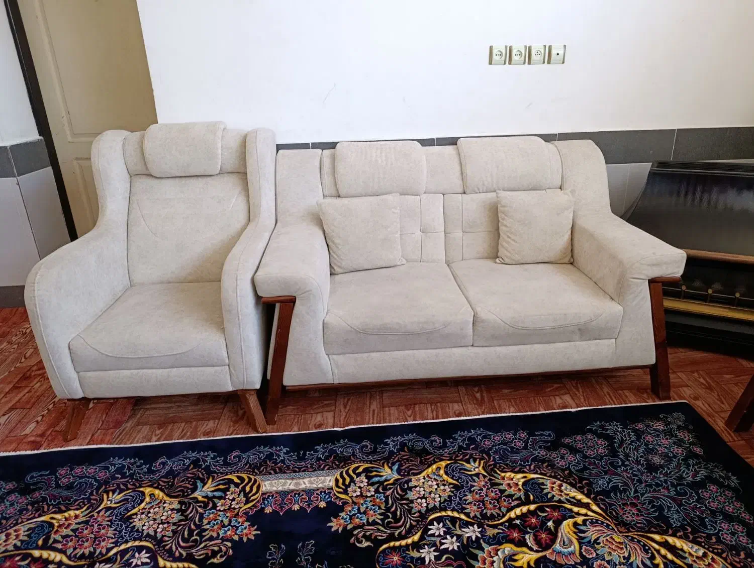 مبل ۷ نفره فروشی|مبلمان خانگی و میز عسلی|گالیکش, |دیوار