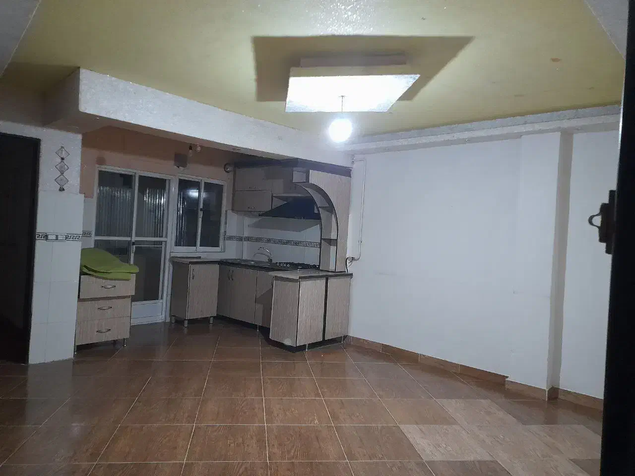 آپارتمان تک خواب طبقه دوم|فروش آپارتمان|رشت, پاره بیجار|دیوار