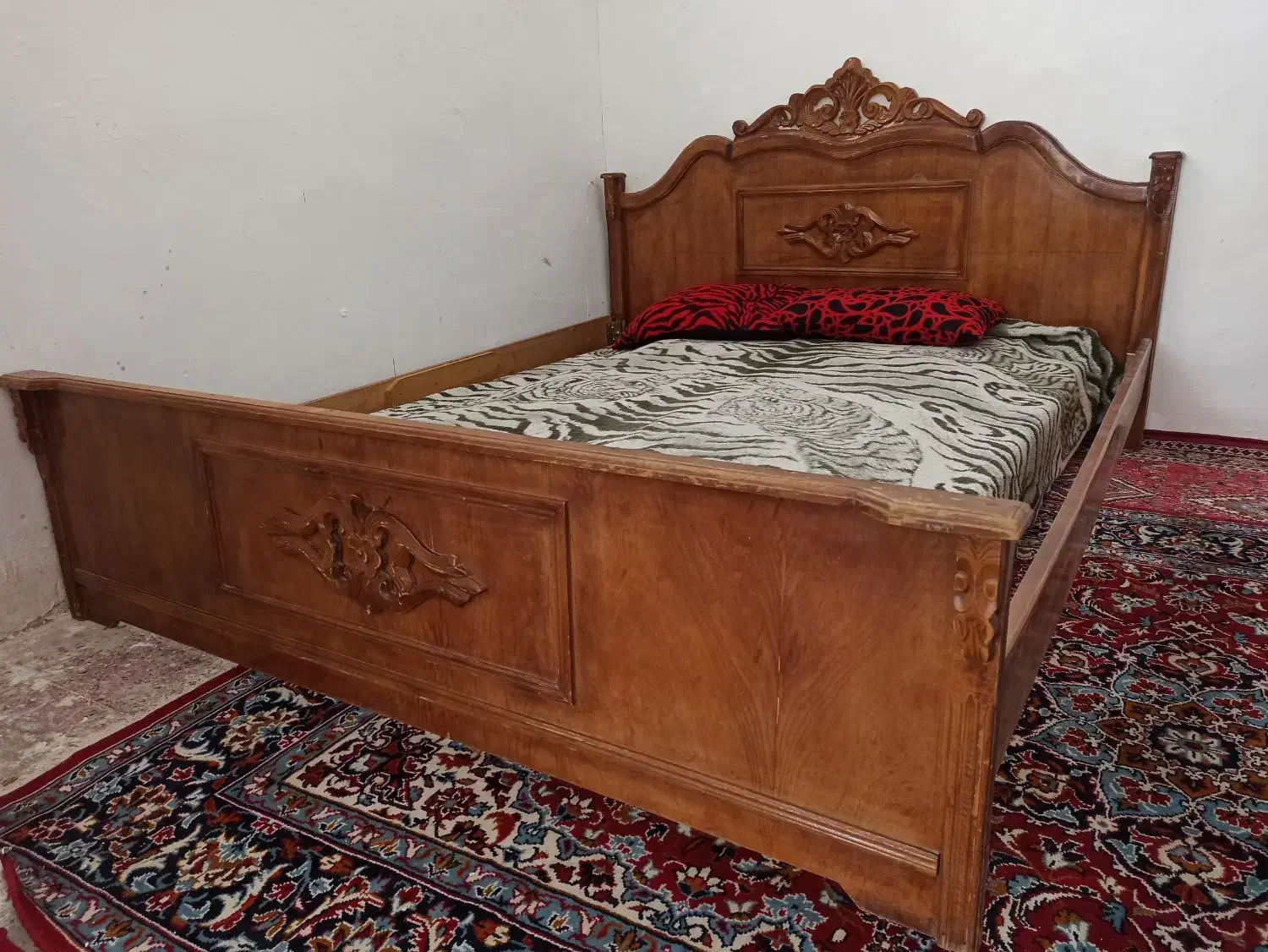 سوییت مرکزشهر مرودشت تخت جمشید|اجارهٔ کوتاهمدت آپارتمان و سوئیت|مرودشت, دولت آباد|دیوار