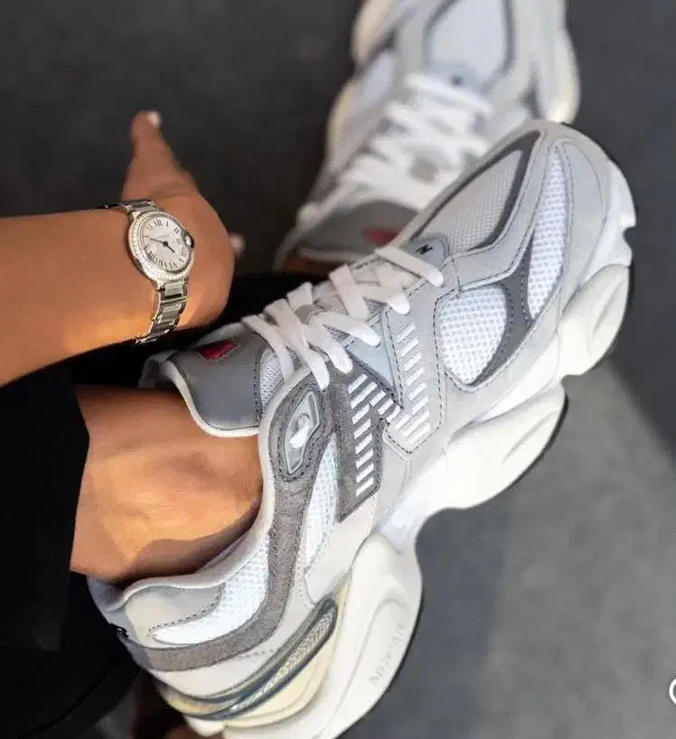 کتونی نو اورجینال نیوبالانس ۹۰۶۰ ویتنام سایز ۳۹/۵|کیف، کفش، کمربند|اندیشه, اندیشه فاز ۳|دیوار