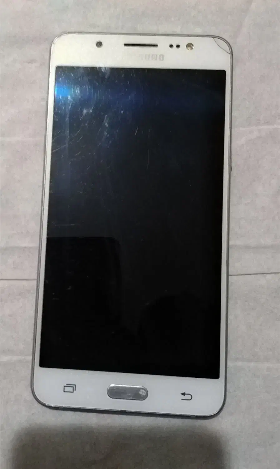 گوشی سامسونگJ510|موبایل|ساوه, |دیوار