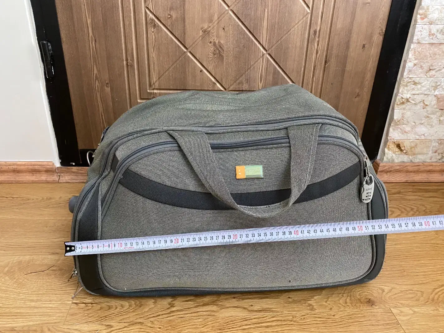 چمدان مسافرتی|کیف، کفش، کمربند|تبریز, |دیوار