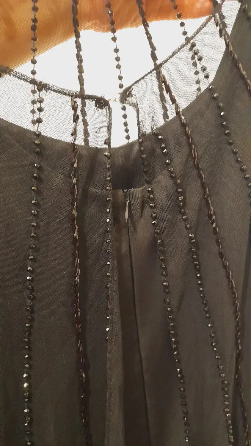 لباس مجلسی|لباس|رشت, بازار|دیوار