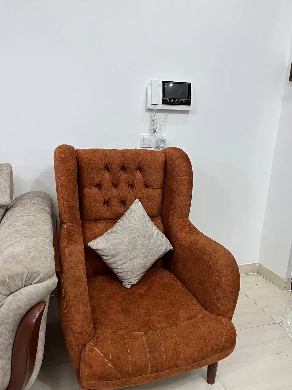 مبل تخت خواب شو ۸ نفره|مبلمان خانگی و میز عسلی|ساری, |دیوار