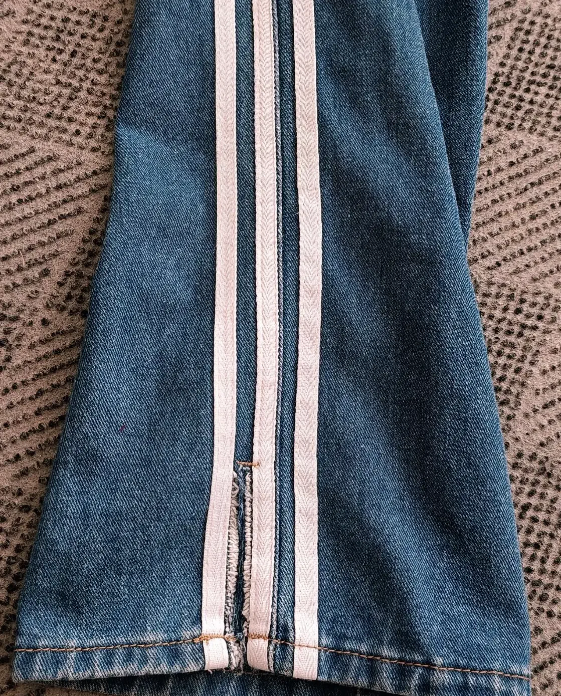 لباس|لباس|بهبهان, |دیوار