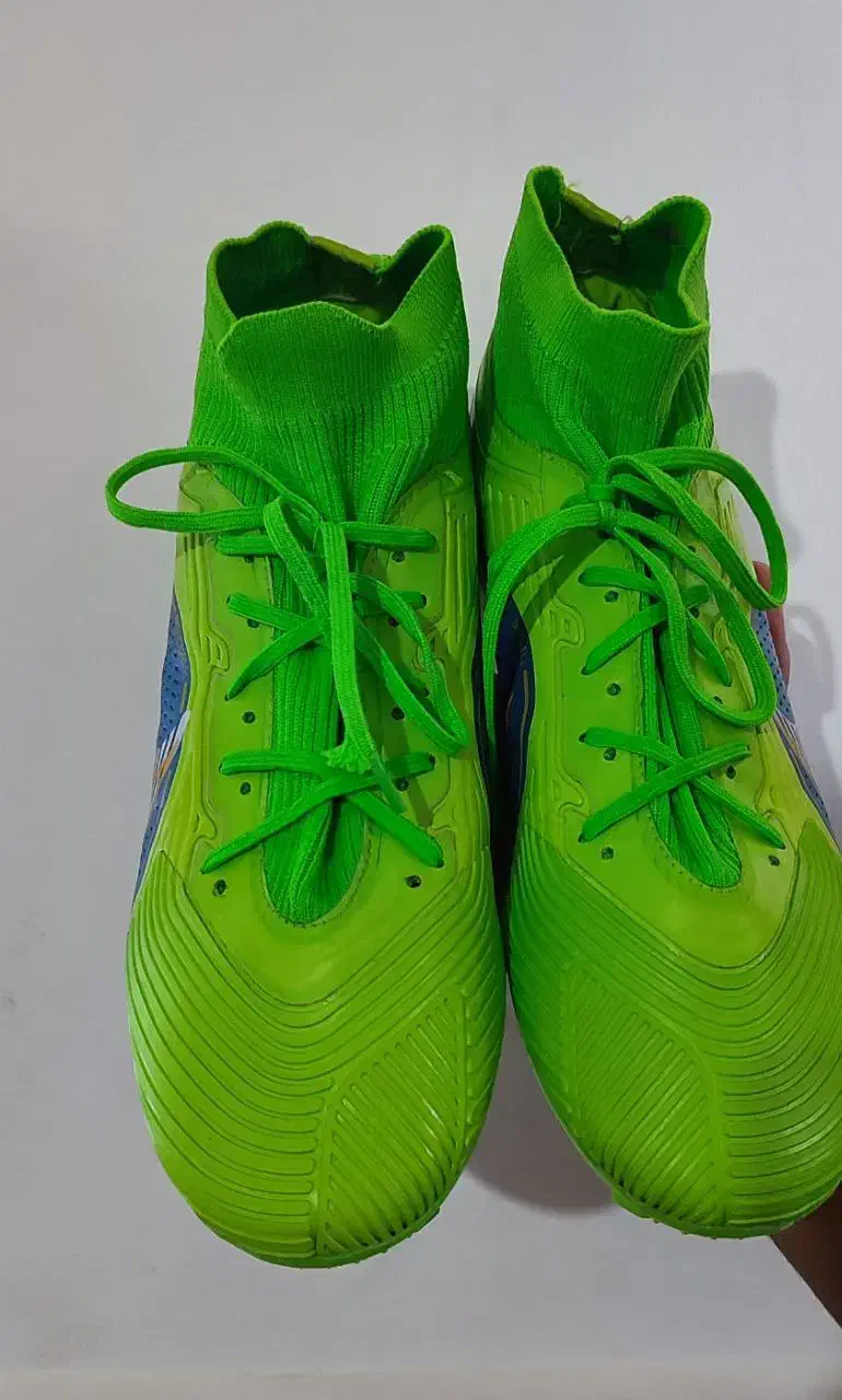 کفش فوتبالی استوک دار نو|تجهیزات ورزشی|ایرانشهر, |دیوار