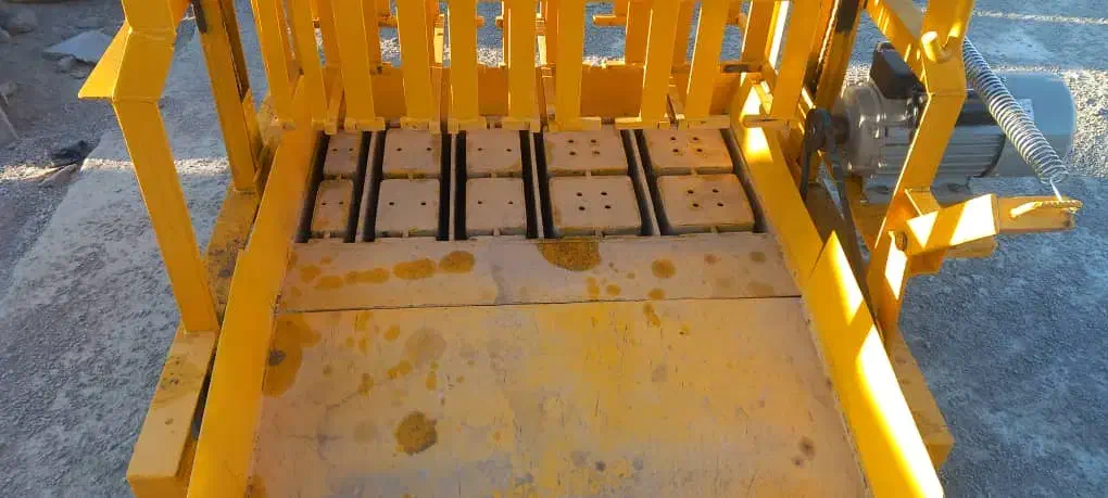 دستگاه بلوک لیکا|مصالح و تجهیزات ساختمان|ایذه, |دیوار