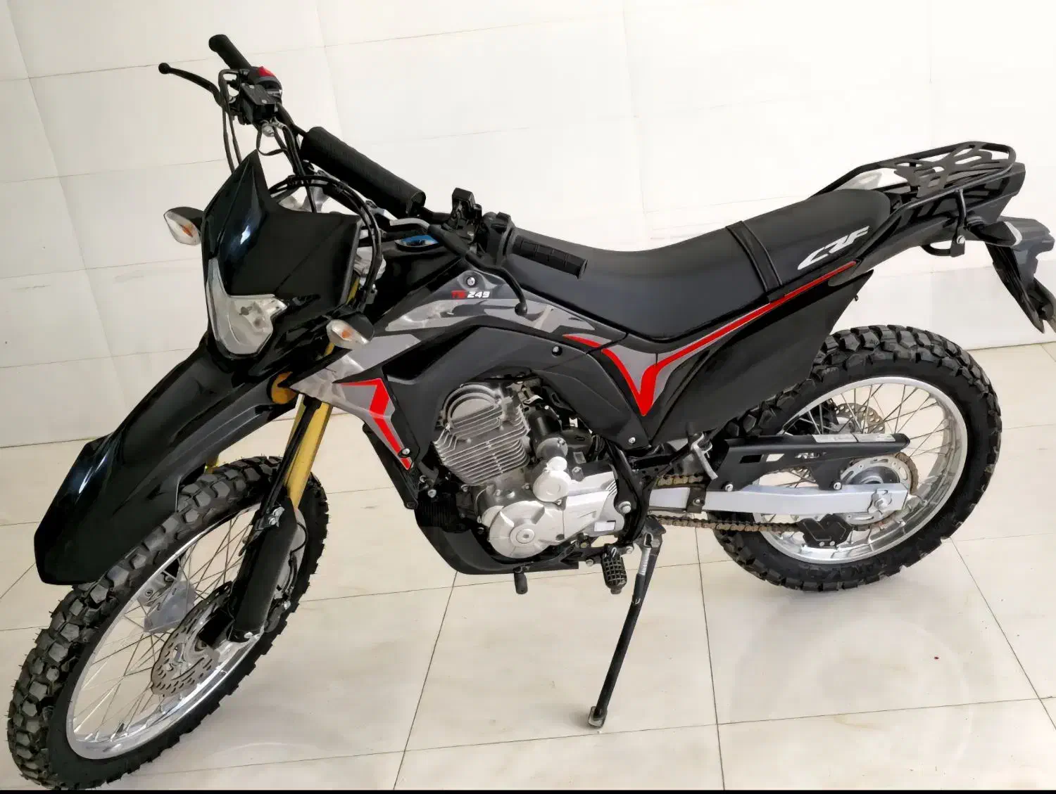 تریل باسل ۲۵۰ مدل ۴۰۴|موتورسیکلت|سرپل ذهاب, |دیوار