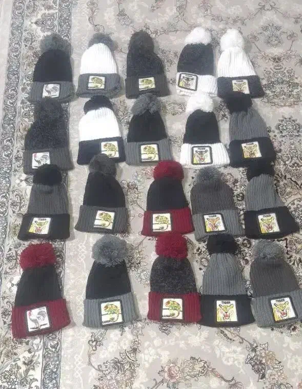 فقط کلاه|لباس|الیگودرز, |دیوار