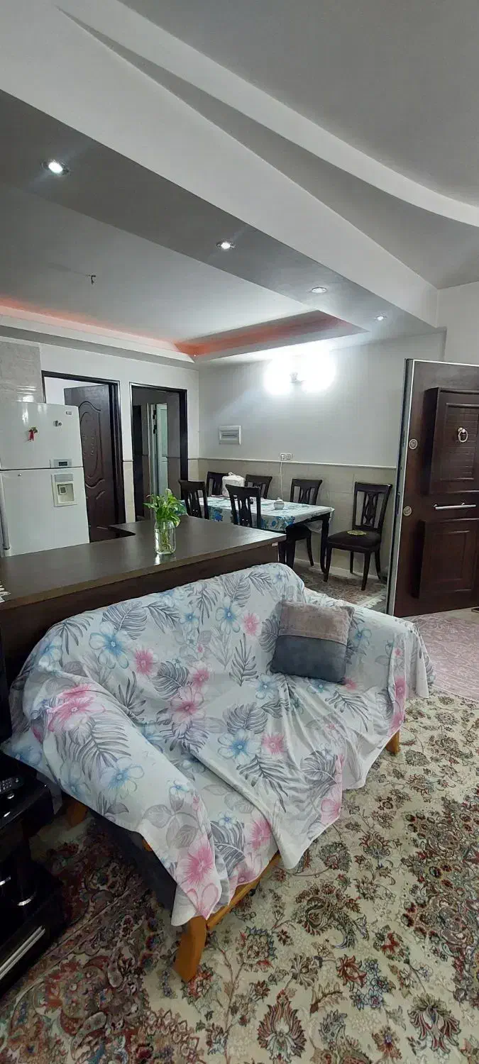 110متر* تکواحدی* عراقی|اجارهٔ آپارتمان|قم, قلعه یزدیها|دیوار