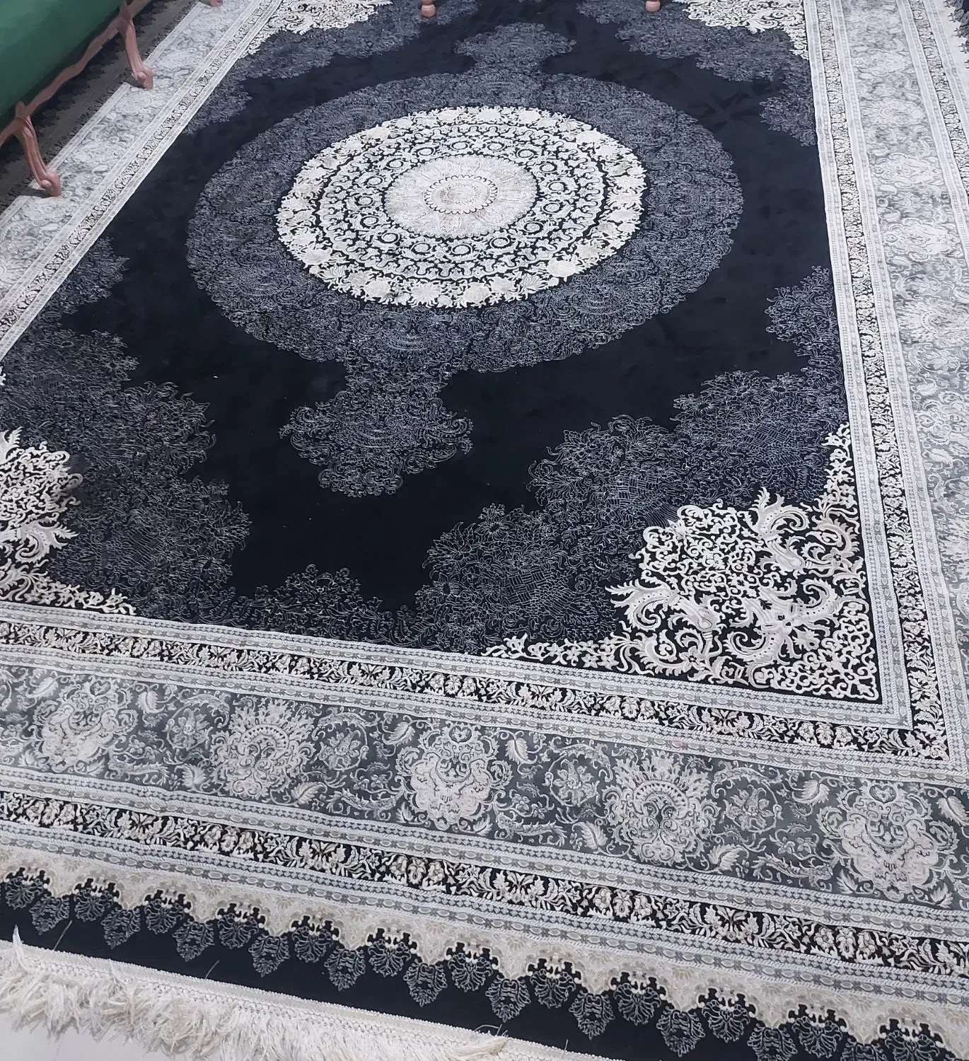 فرش طوسی نو شیک|فرش|کیش, |دیوار