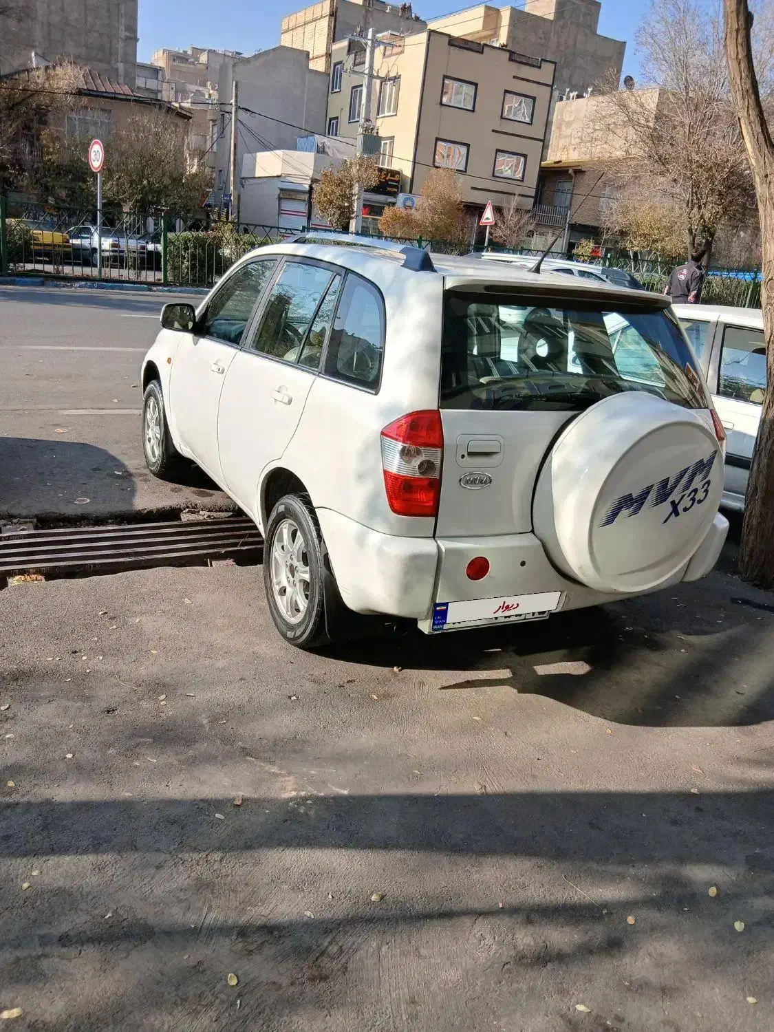 ام وی ام ایکس ۳۳ مدل ۹۳ در حد|خودرو سواری و وانت|تبریز, |دیوار