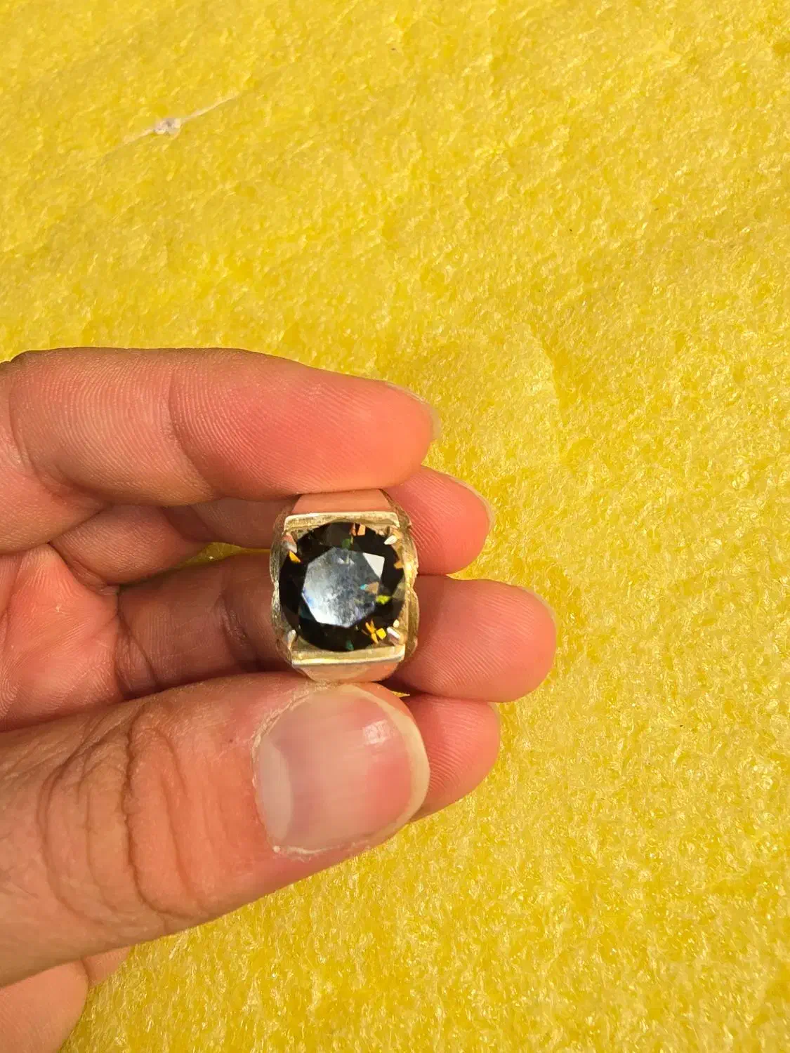 انگشتر نقره موزنایت الماس روسی|جواهرات|تهران, کیانشهر|دیوار